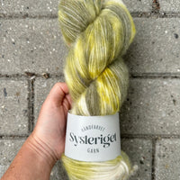 Sysleriget Alpaca Blow | By the Pond