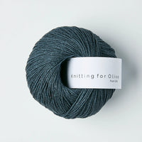 Knitting for Olive | Pure Silk Dyb Petroleumsblå