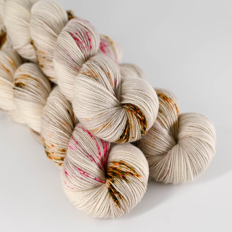 Sysleriget Cashmere Sock | Raspberry Swirl – Sysleriget