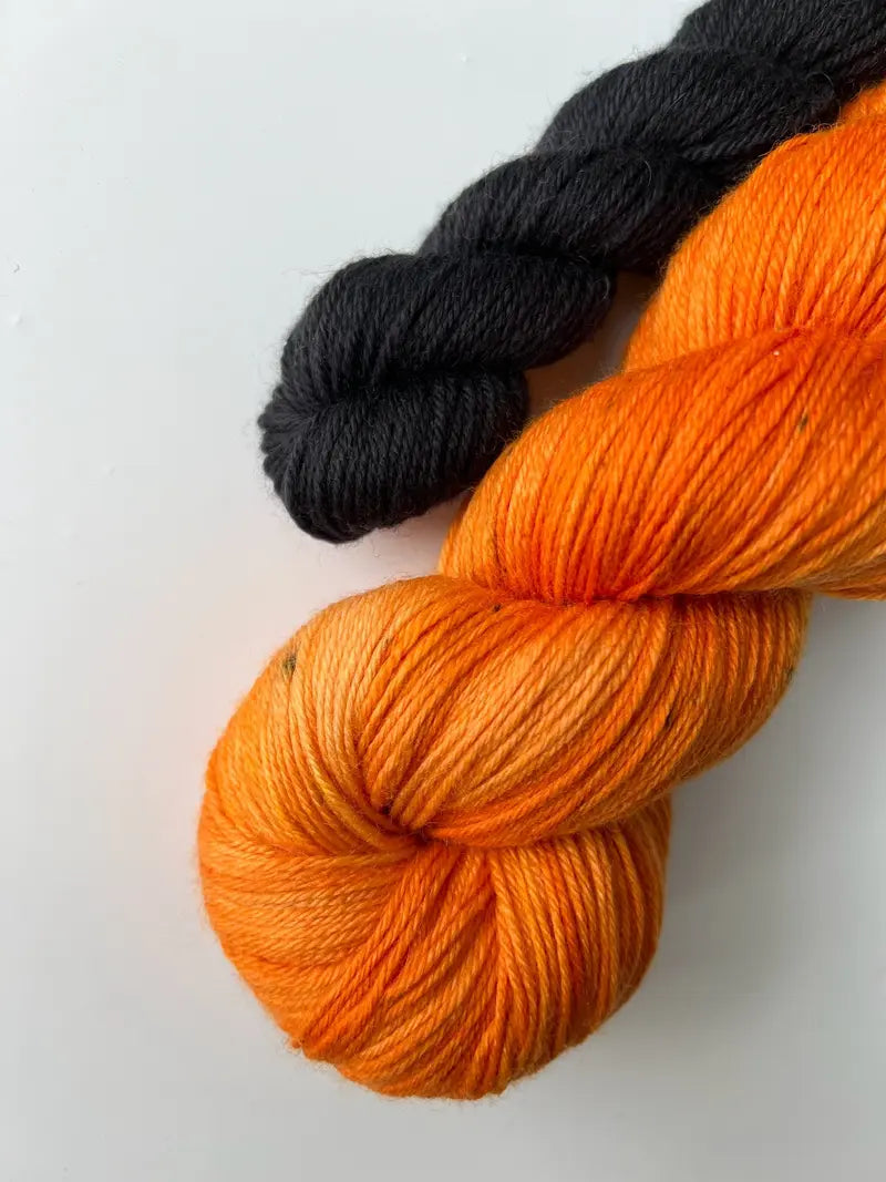 Sysleriget Cashmere Sock | Trick or Treat Kit