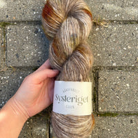 Sysleriget Alpaca Blow | Woodland