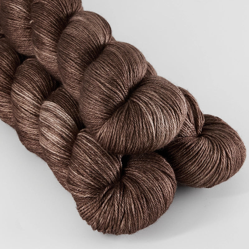 Sysleriget Merino Silk | Pecan Brown