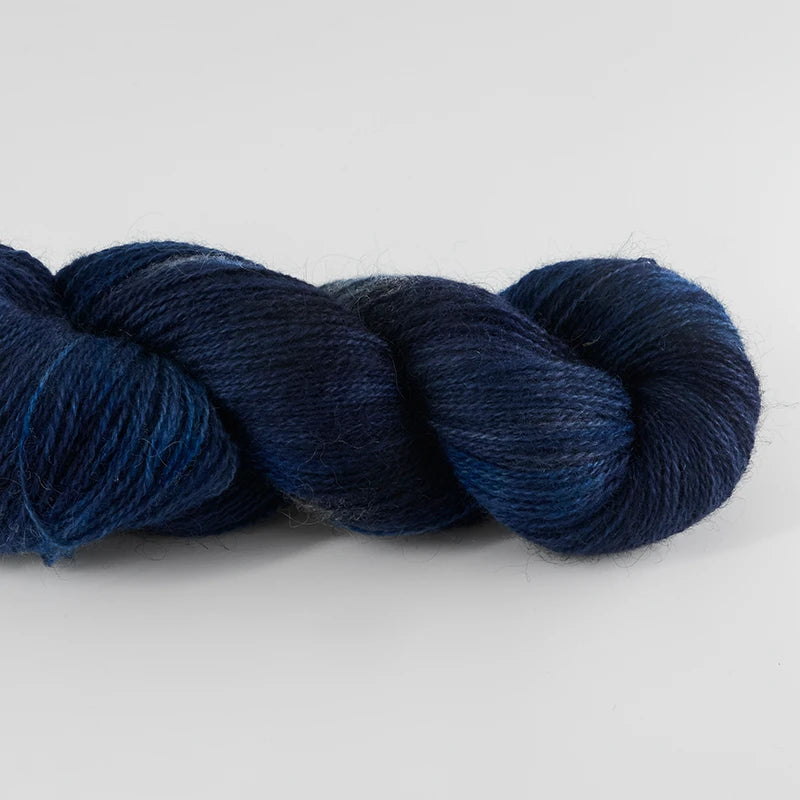 Sysleriget Pelsuld 8/2 | Blue Sailor