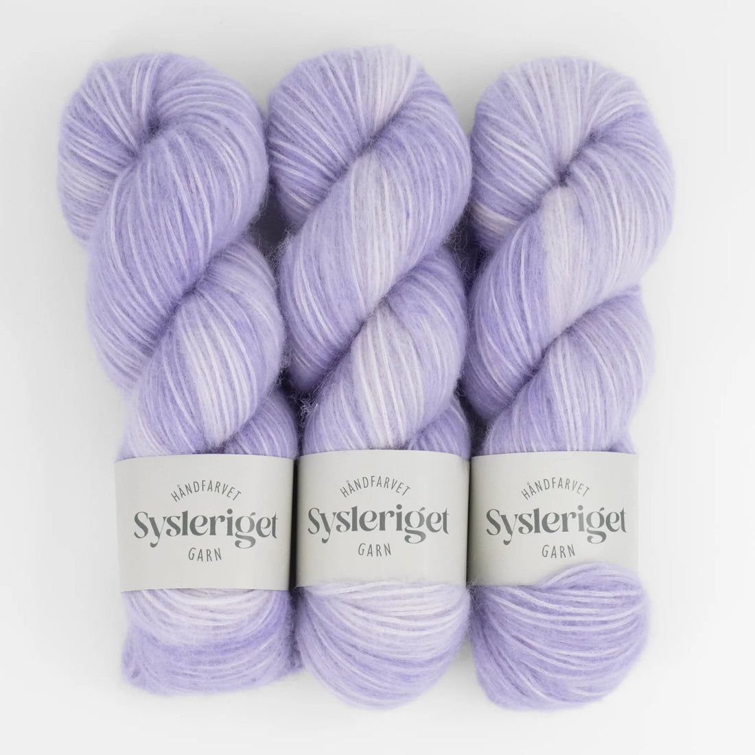 Sysleriget Alpaca Blow håndfarvet garn i farven Hipsterlilla