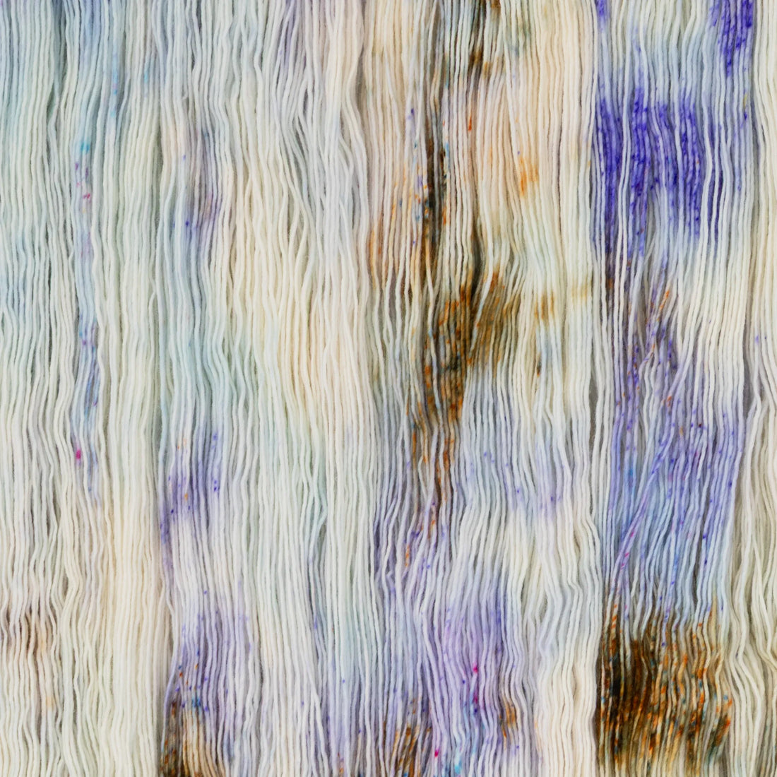 Sysleriget hand dyed yarn in single ply merino wool in the color Dream Sky.