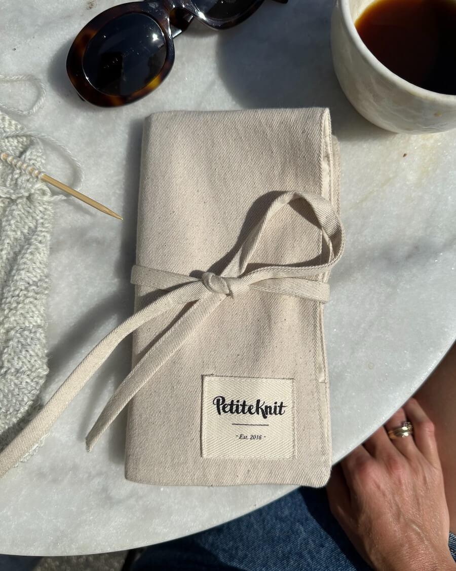 PetiteKnit | Knitter's Needle Case To Go