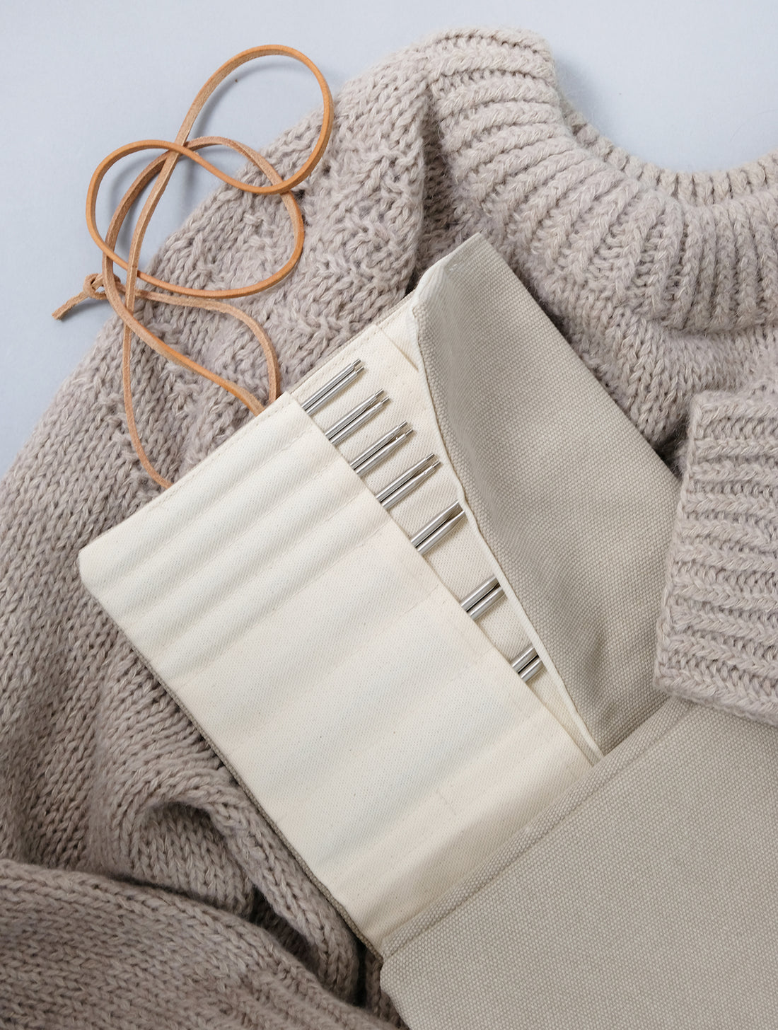 Minuk | Knitting needle case - Sand