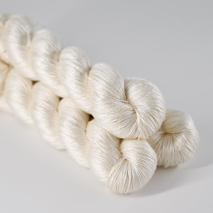 Pure Silk - Sysleriget – Sysleriget - Håndfarvet Garn